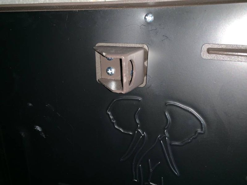 Elephantrunk II Lid Latch