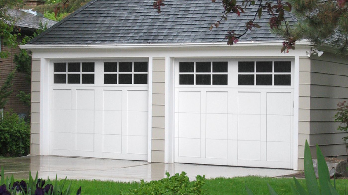Image of overhead roll-up garage doors with windows
